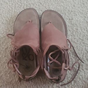 Thong sandal